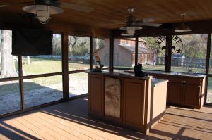 Baton Rouge Contractor with new Prairieville outdoor Kitchen
