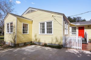 New Front Porch Painting in Baton Rouge