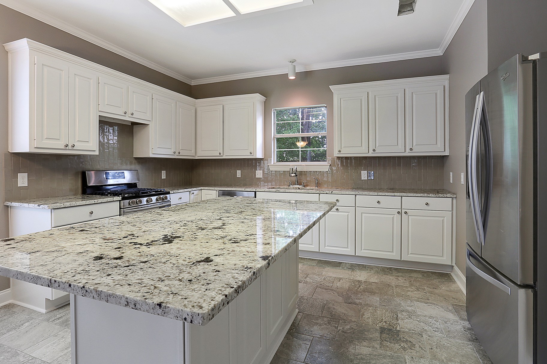 Kitchen Remodel Denham Springs White Galaxy Granite Zitro