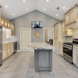 Baton Rouge Old World Eloquence Kitchen Remodel