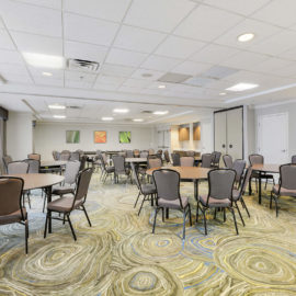 commercial-construction-meeting-room
