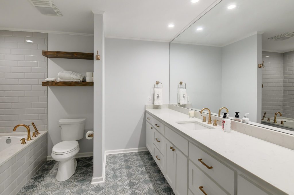 Baton Rouge Bathroom Remodeling