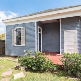 historical-restoration-new-wood-deck