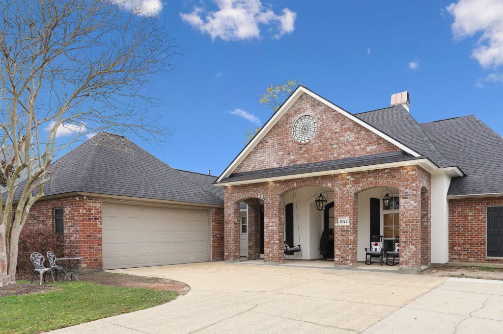 Baton Rouge Home Builder Remodeler with Addition and Full View of Porch