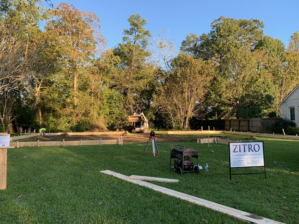 Baton Rouge Home Builder with Empty Lot