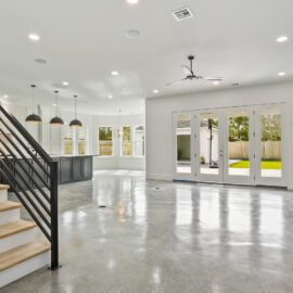 Baton Rouge Home Builder first floor foyer