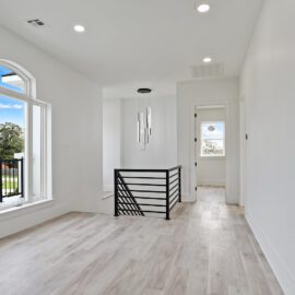 Baton Rouge Home Builder second story common area
