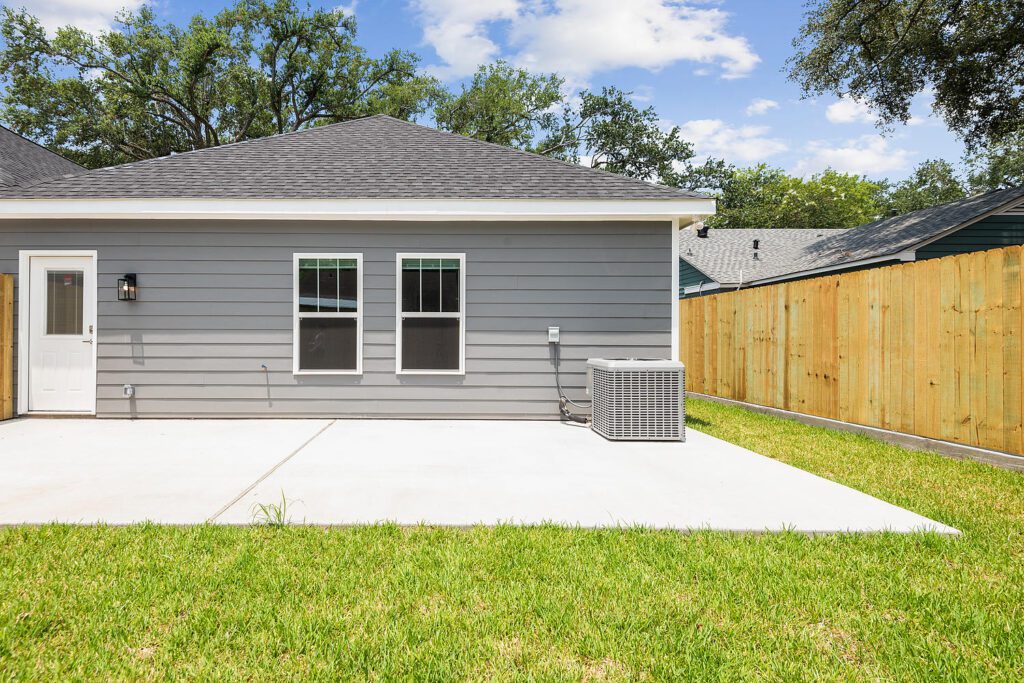 Duplex Home Builder shows backyard facing side